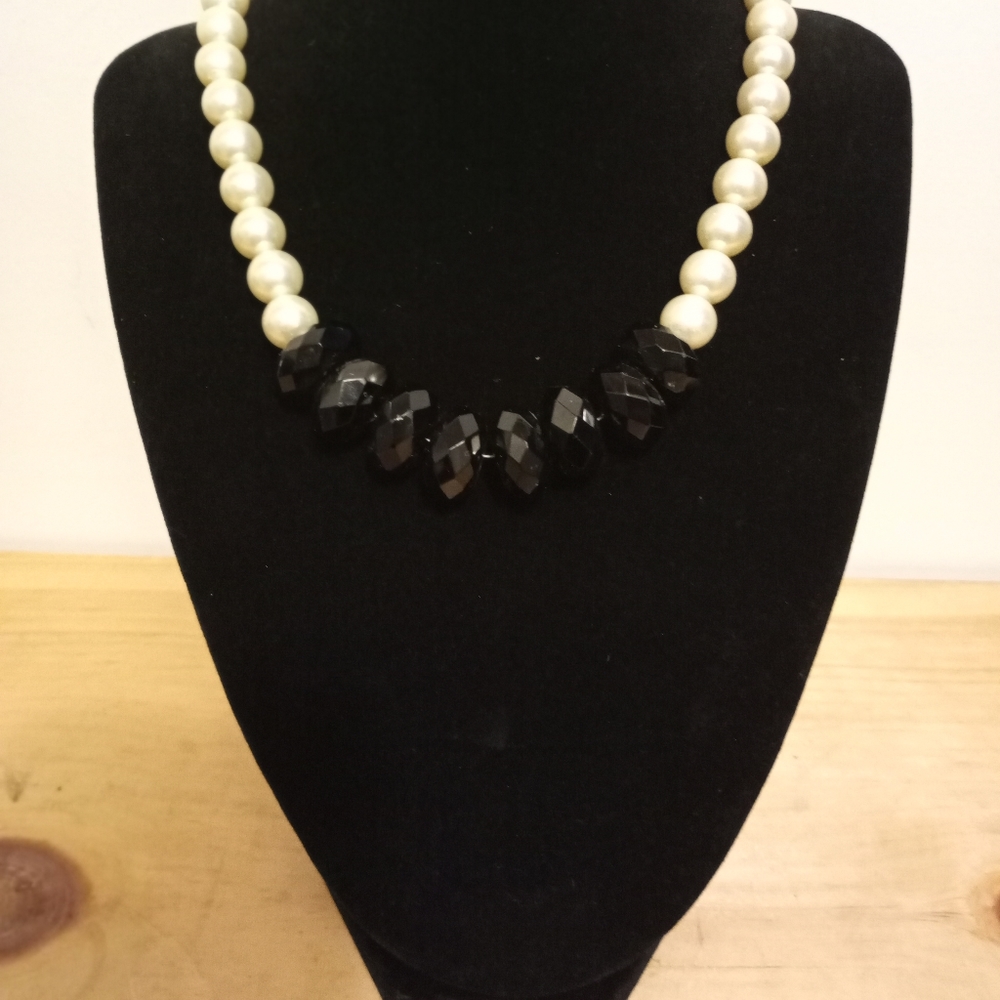 Black Onyx and Pearl Necklace